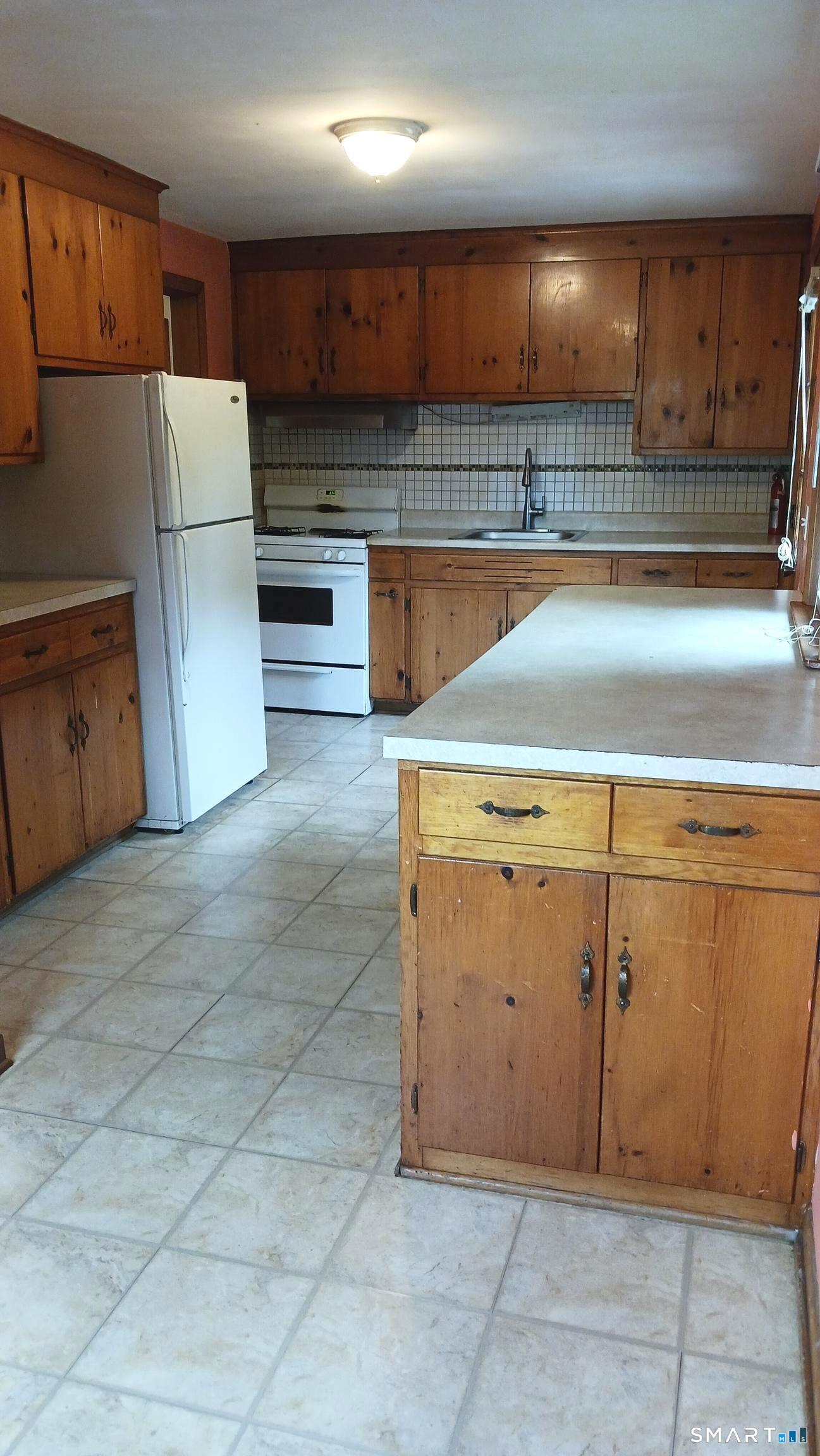 62 Charles Street Torrington CT 06790