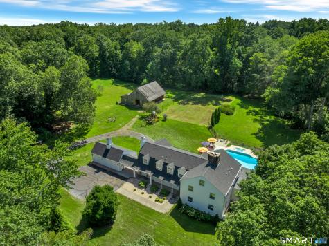 40 Brookhills Road Branford CT 06405