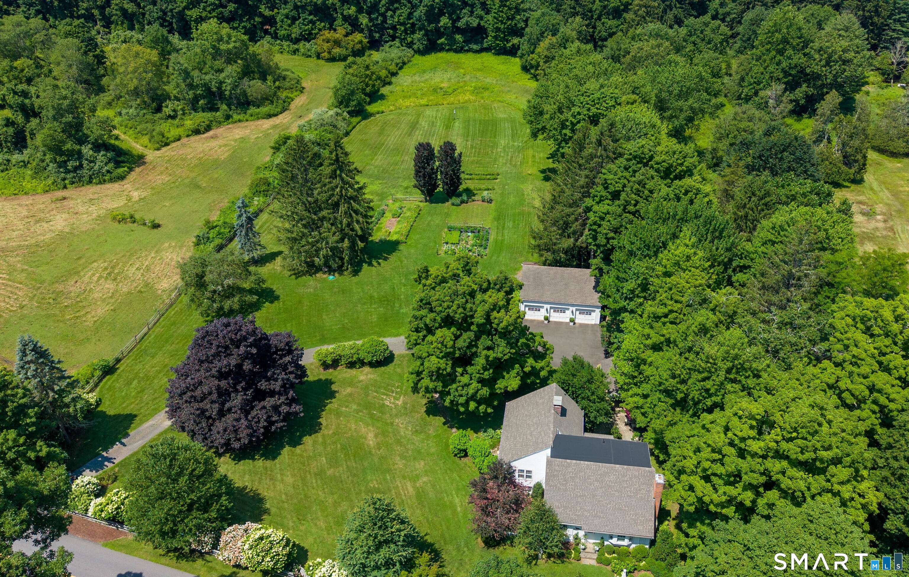 385 Middle Road Turnpike Woodbury CT 06798