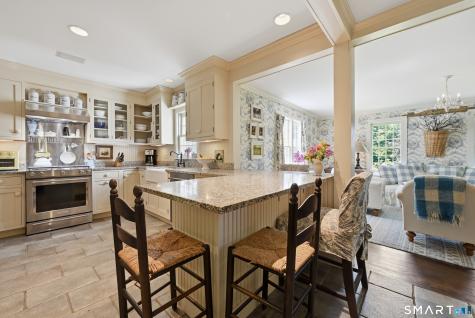385 Middle Road Turnpike Woodbury CT 06798
