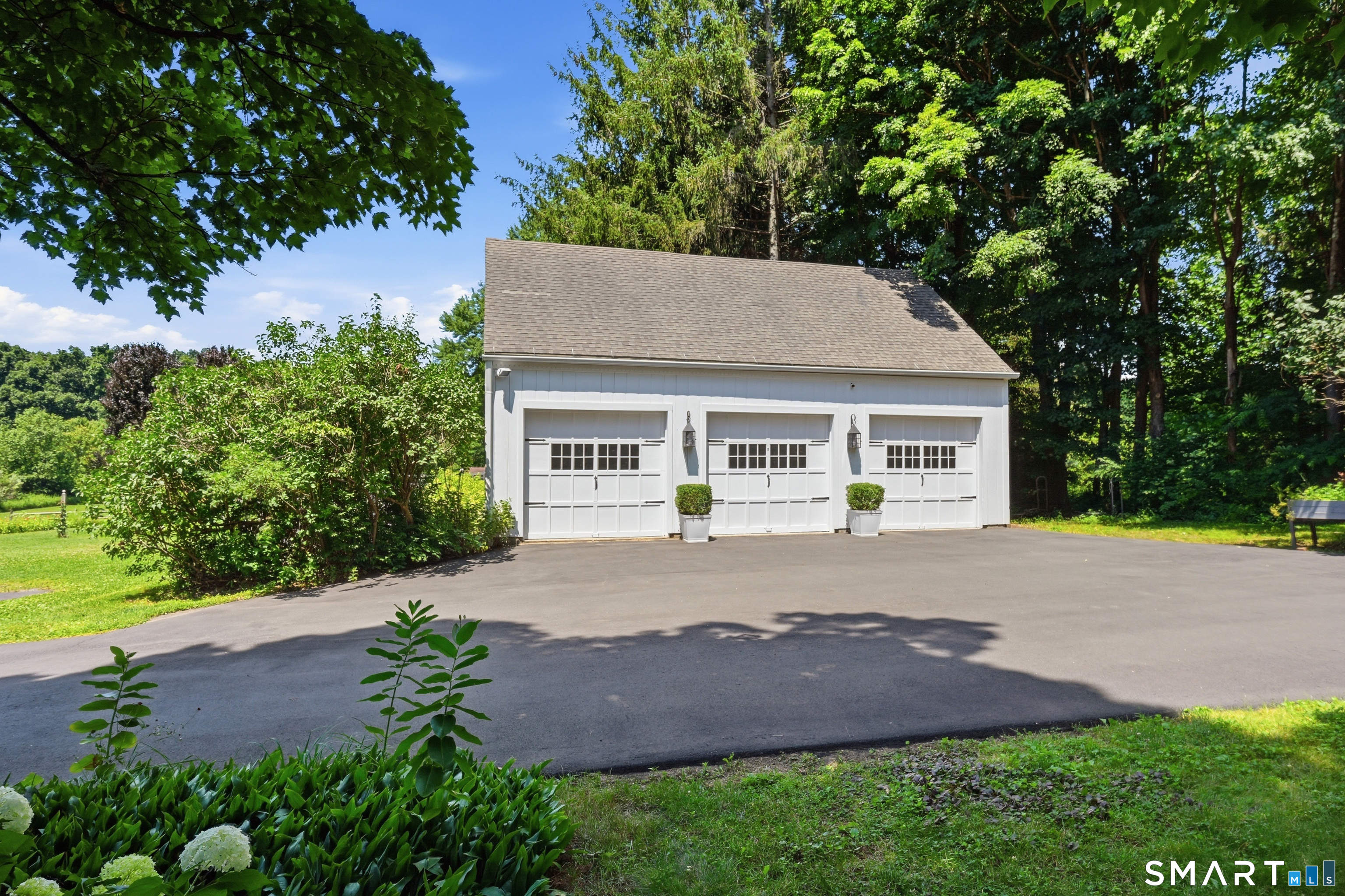 385 Middle Road Turnpike Woodbury CT 06798