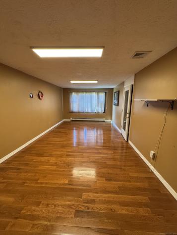 67 Royal Oak Circle Meriden CT 06450