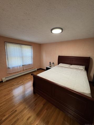 67 Royal Oak Circle Meriden CT 06450