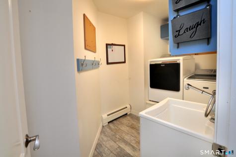 4 Tennyson Drive Granby CT 06035