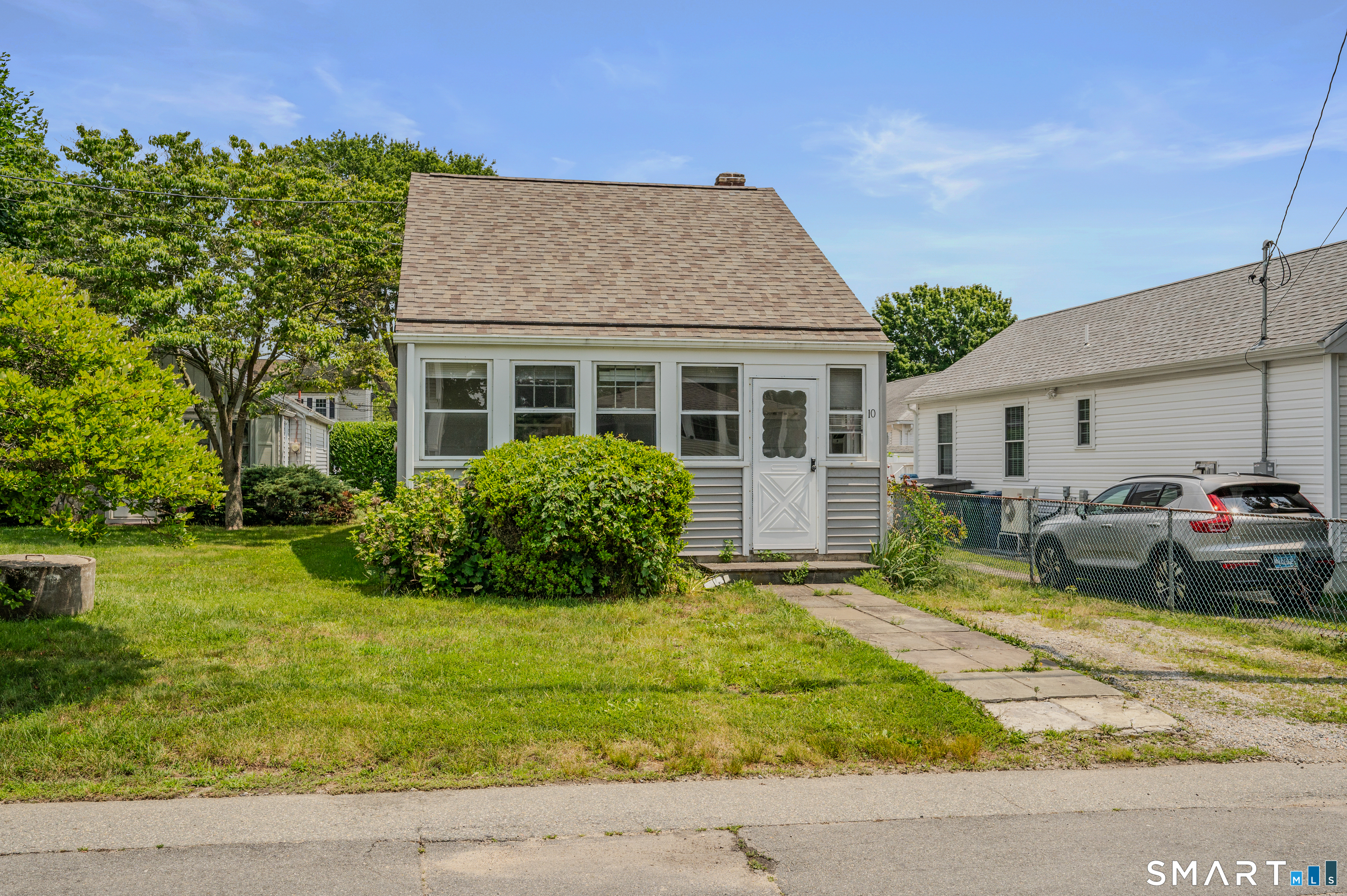 10 Swan Avenue Old Lyme CT 06371