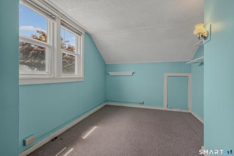 10 Swan Avenue Old Lyme CT 06371