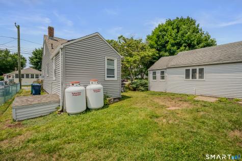 10 Swan Avenue Old Lyme CT 06371