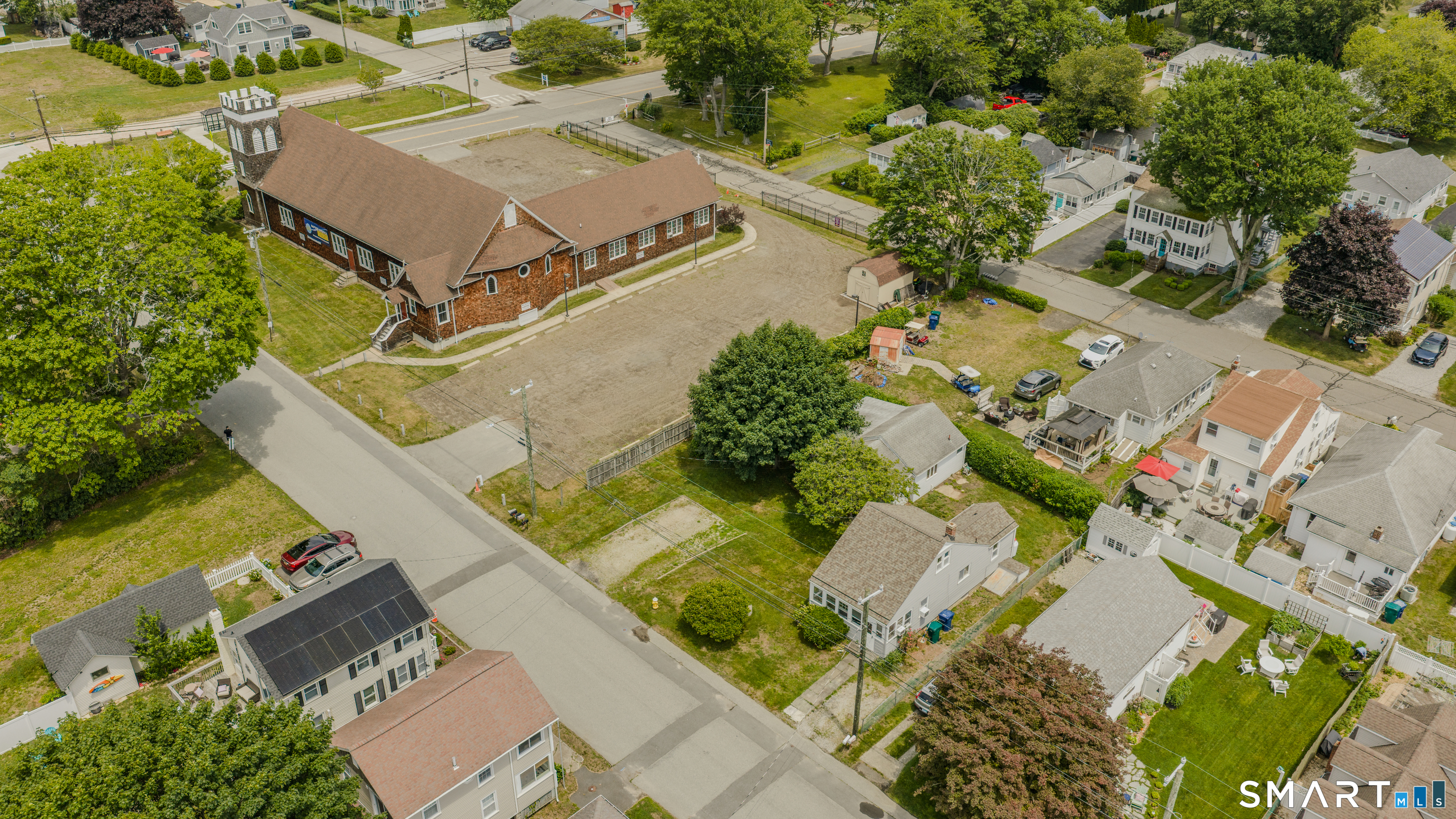 10 Swan Avenue Old Lyme CT 06371