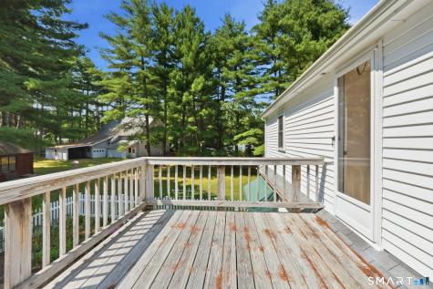 22 Kingsbury Road Thompson CT 06277