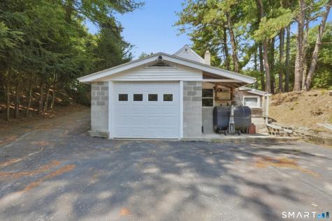 22 Kingsbury Road Thompson CT 06277