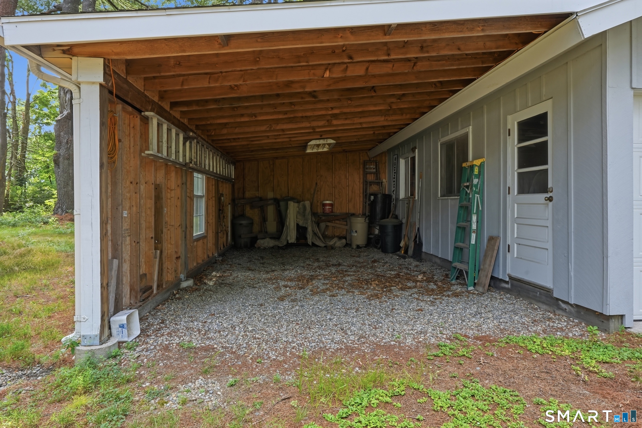 22 Kingsbury Road Thompson CT 06277