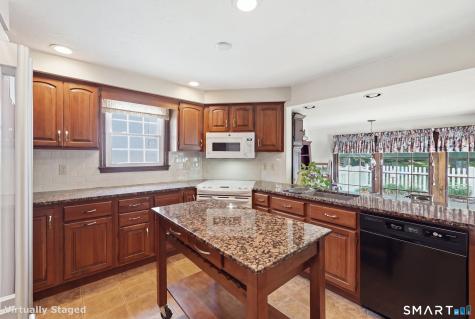 22 Kingsbury Road Thompson CT 06277