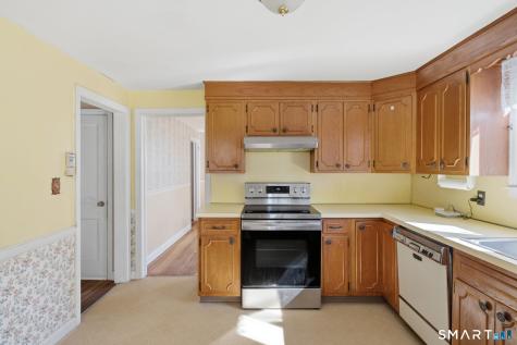 281 Deerfield Road Windsor CT 06095