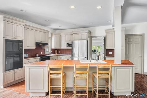 275 Talcott Notch Road Farmington CT 06032