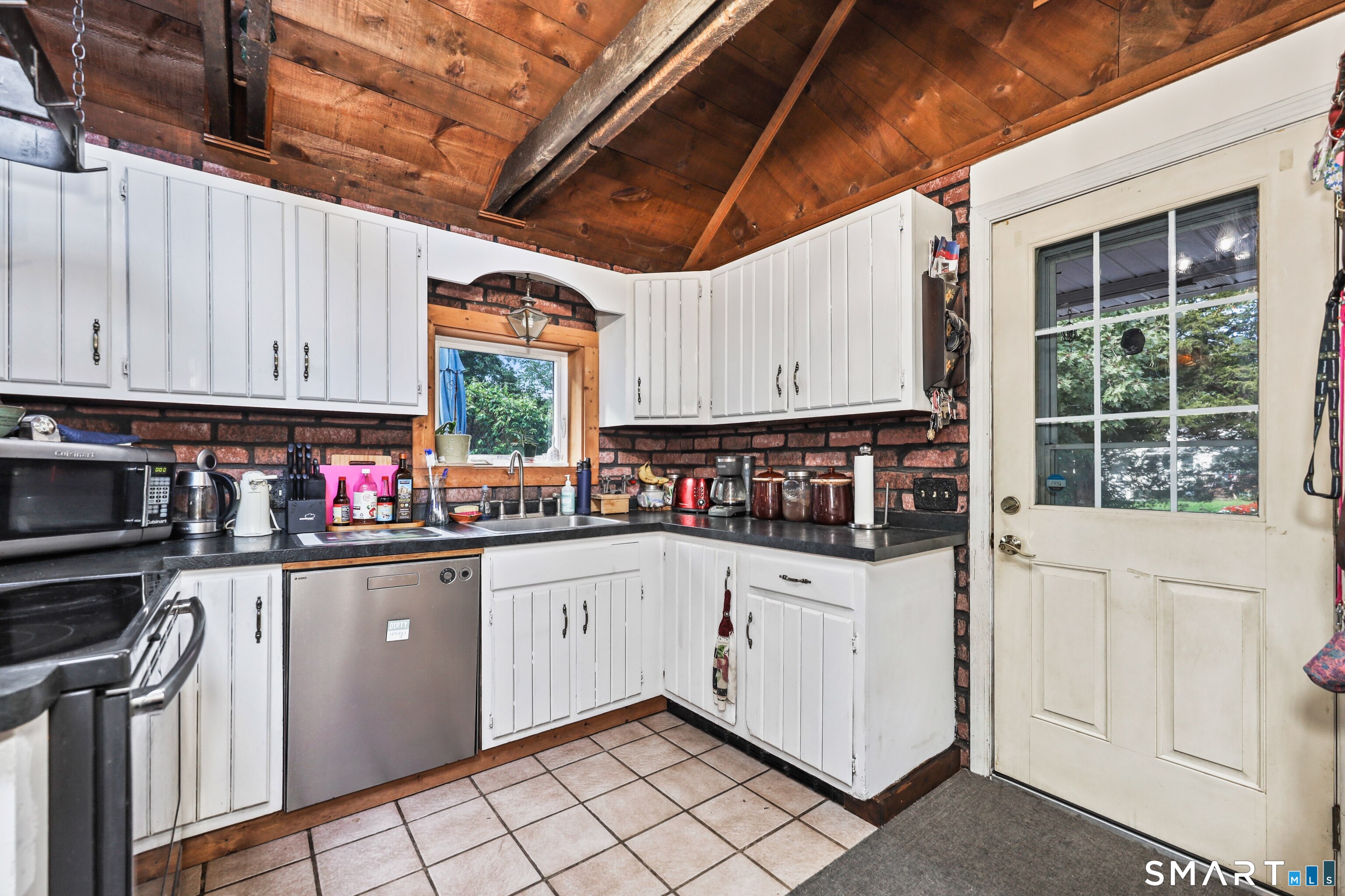 328 East Street Wolcott CT 06716