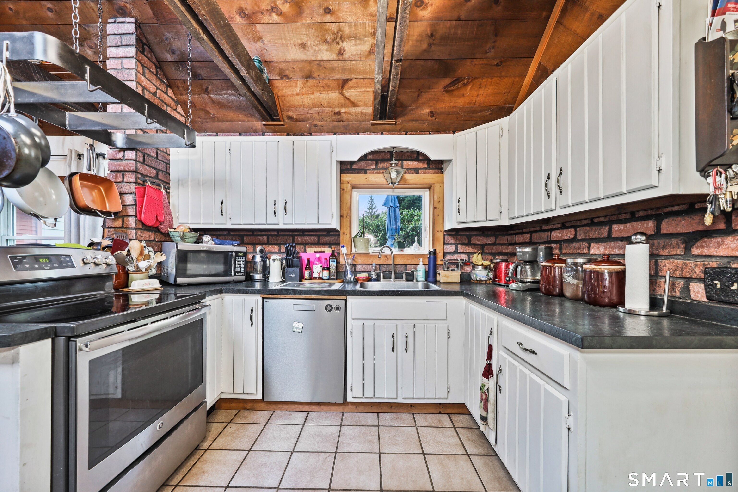 328 East Street Wolcott CT 06716