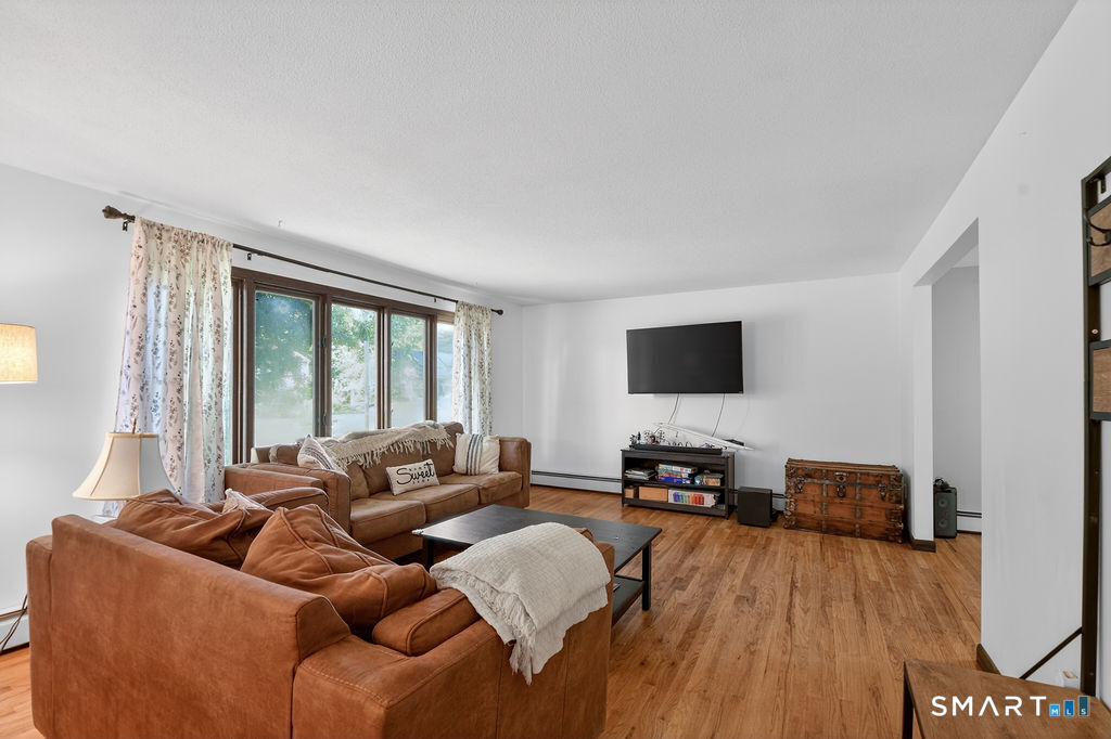20 Jade Circle Southington CT 06489