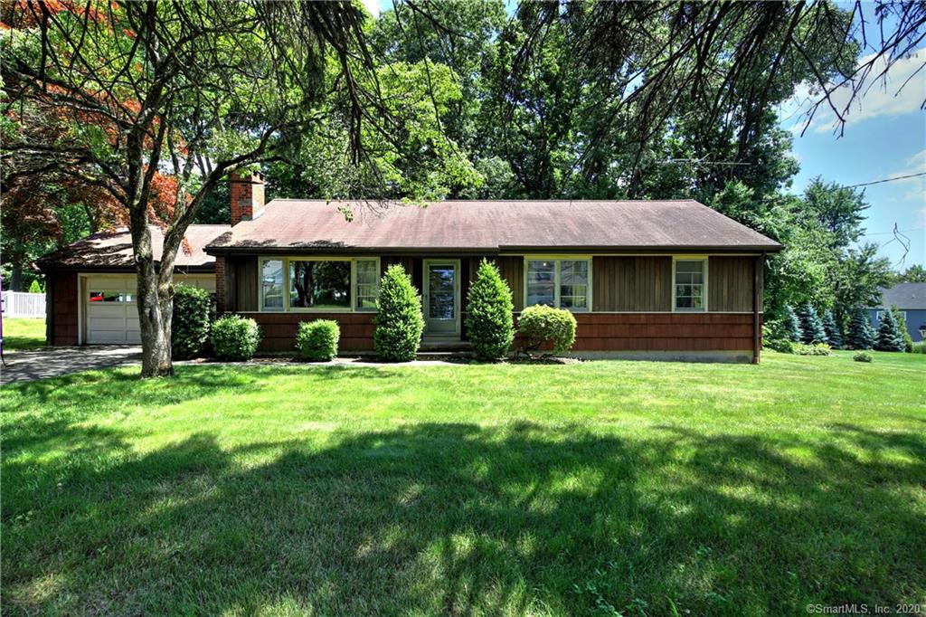 110 Lounsbury Road Trumbull CT 06611