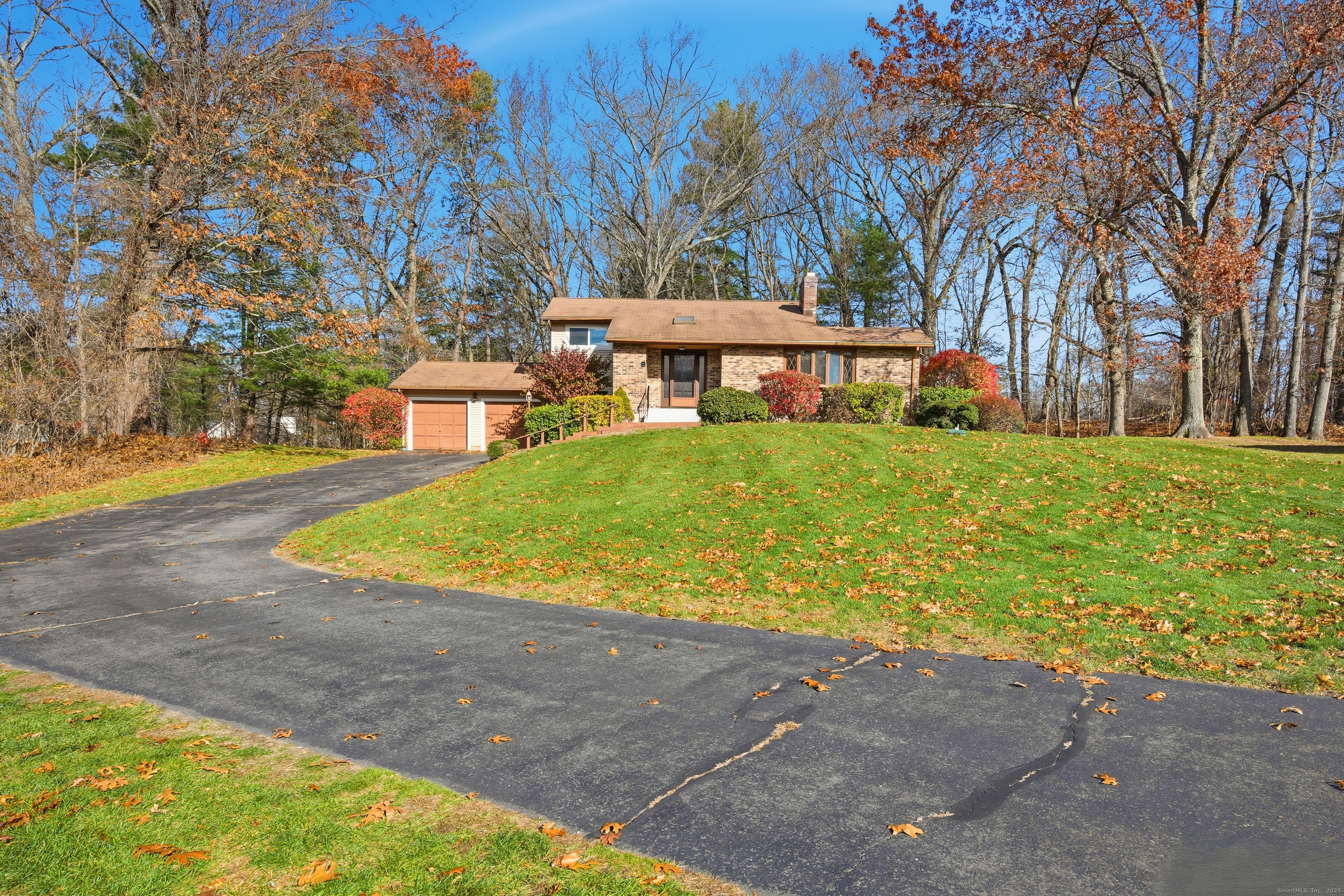 9 Alford Drive Windsor CT 06095