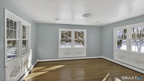 4 Kearns Circle Granby CT 06035