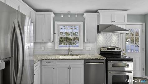 4 Kearns Circle Granby CT 06035