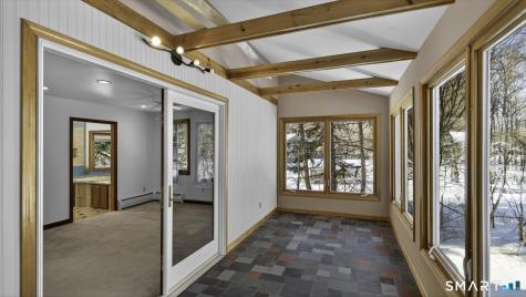 4 Kearns Circle Granby CT 06035