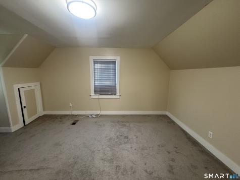 426 Maple Avenue Bristol CT 06010