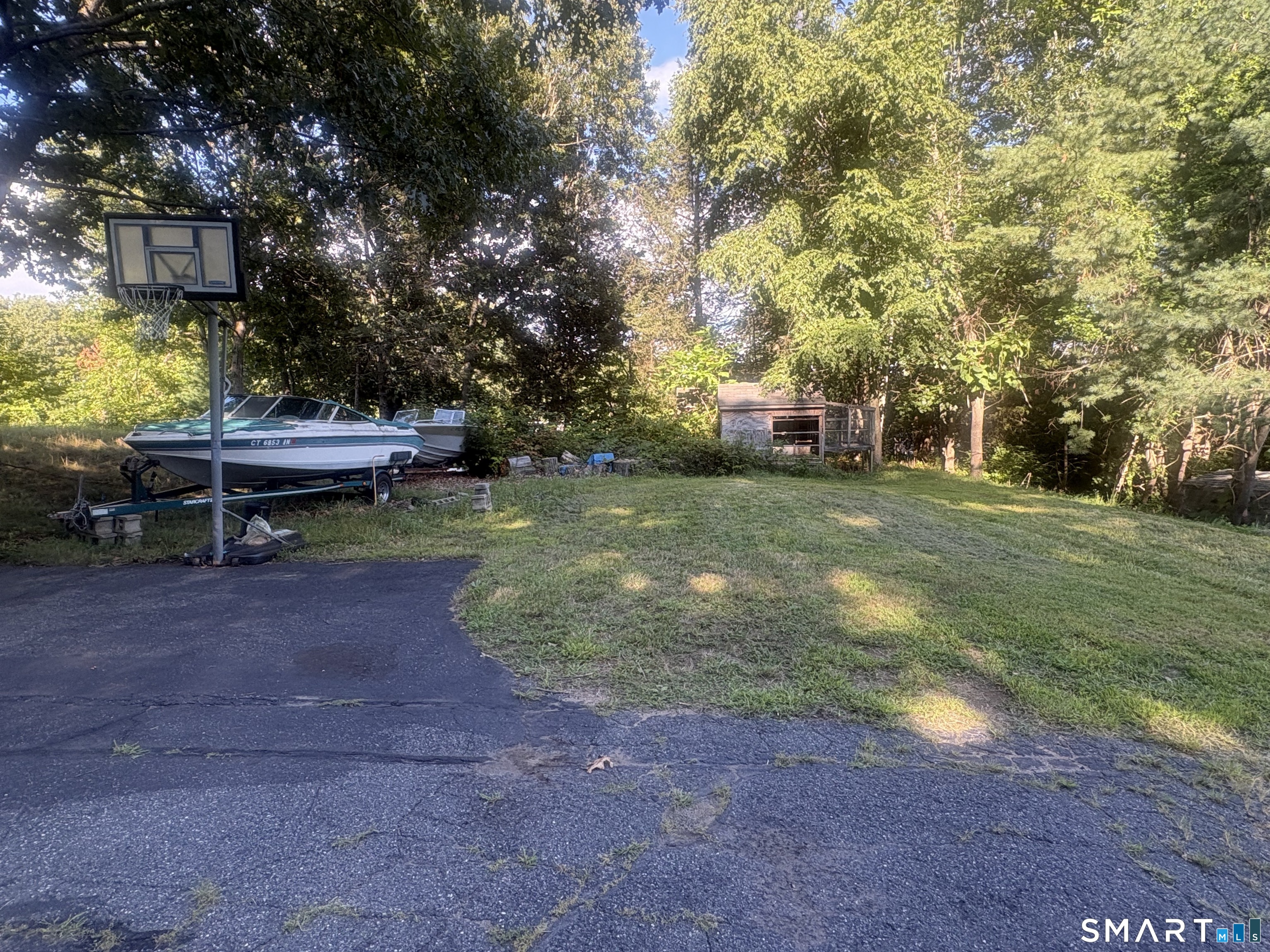 426 Maple Avenue Bristol CT 06010