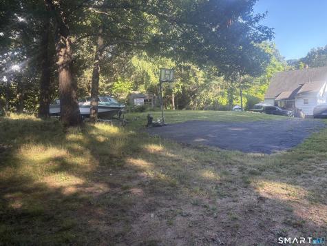 426 Maple Avenue Bristol CT 06010