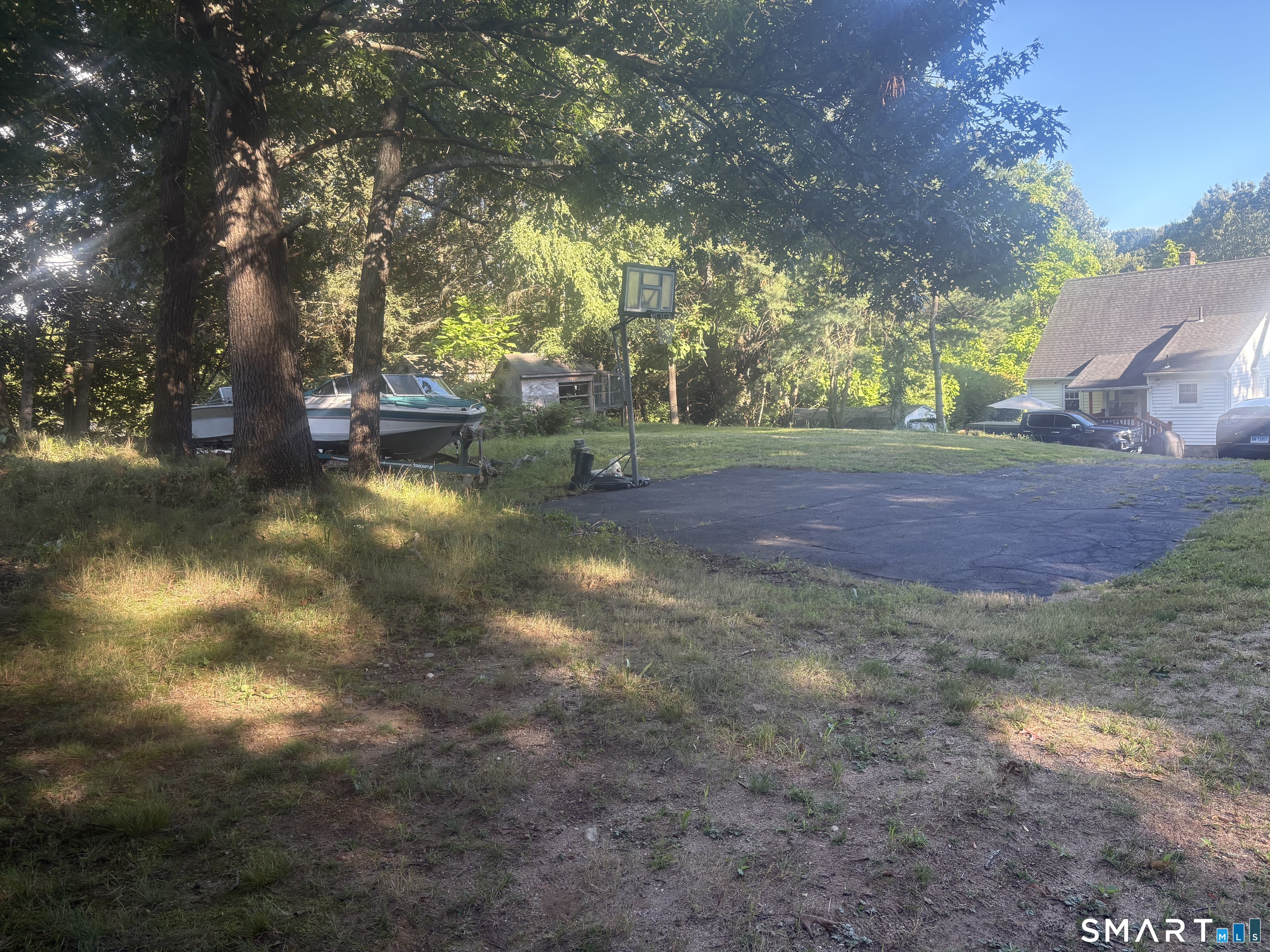 426 Maple Avenue Bristol CT 06010