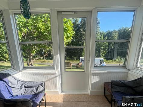 426 Maple Avenue Bristol CT 06010