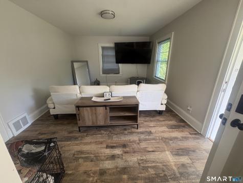 426 Maple Avenue Bristol CT 06010