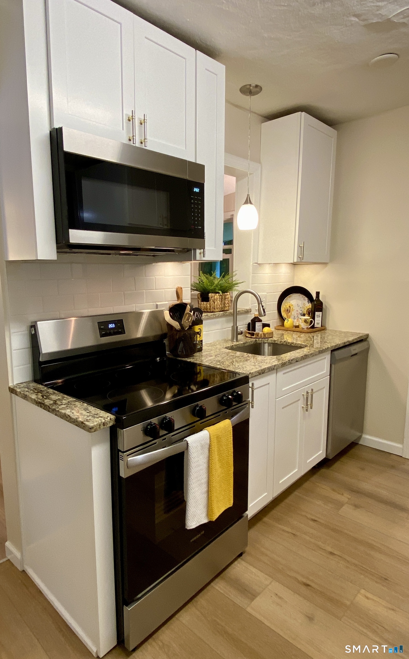 57 Barry Road Coventry CT 06238
