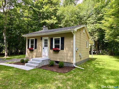 57 Barry Road Coventry CT 06238