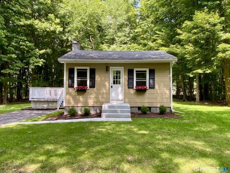 57 Barry Road Coventry CT 06238