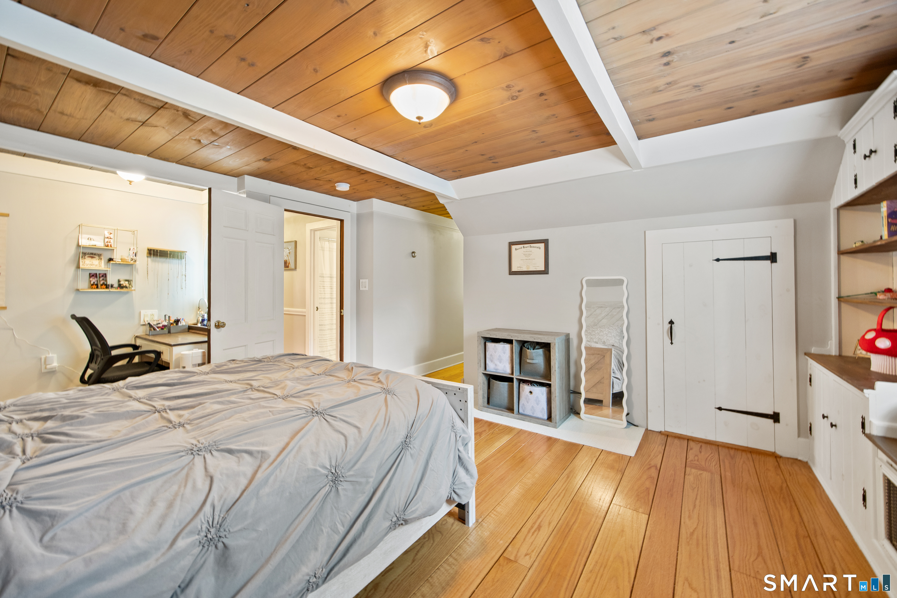 347 Matthews Street Bristol CT 06010