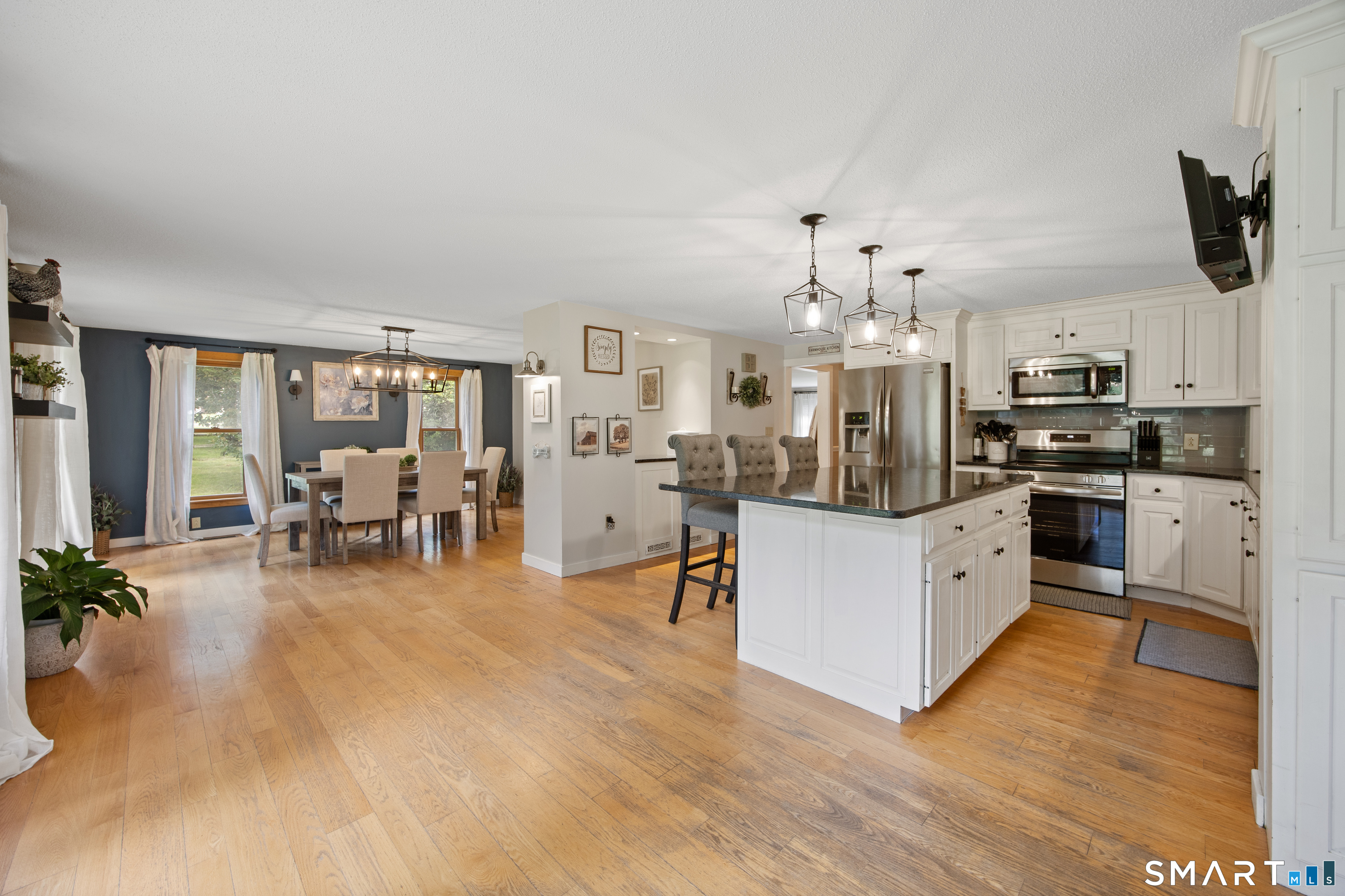347 Matthews Street Bristol CT 06010