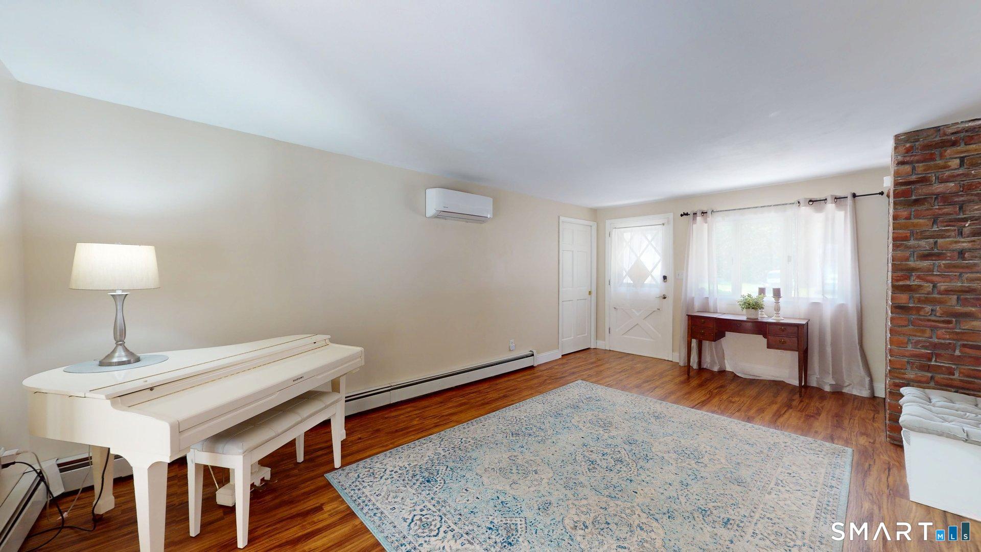 11 Hemlock Drive Enfield CT 06082