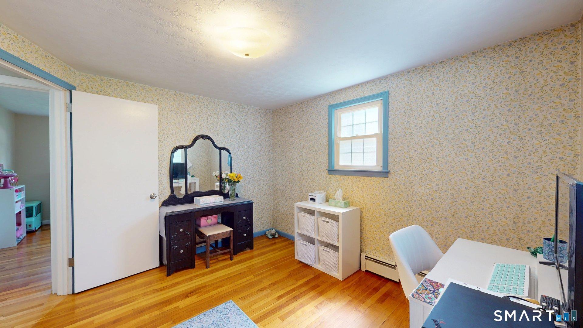11 Hemlock Drive Enfield CT 06082