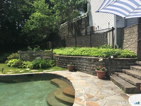 35 Grace View Drive Easton CT 06612