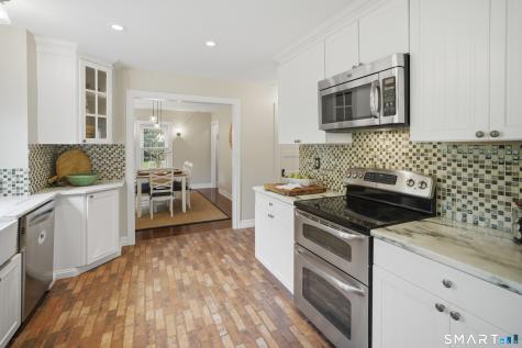 209 Merwins Lane Fairfield CT 06824