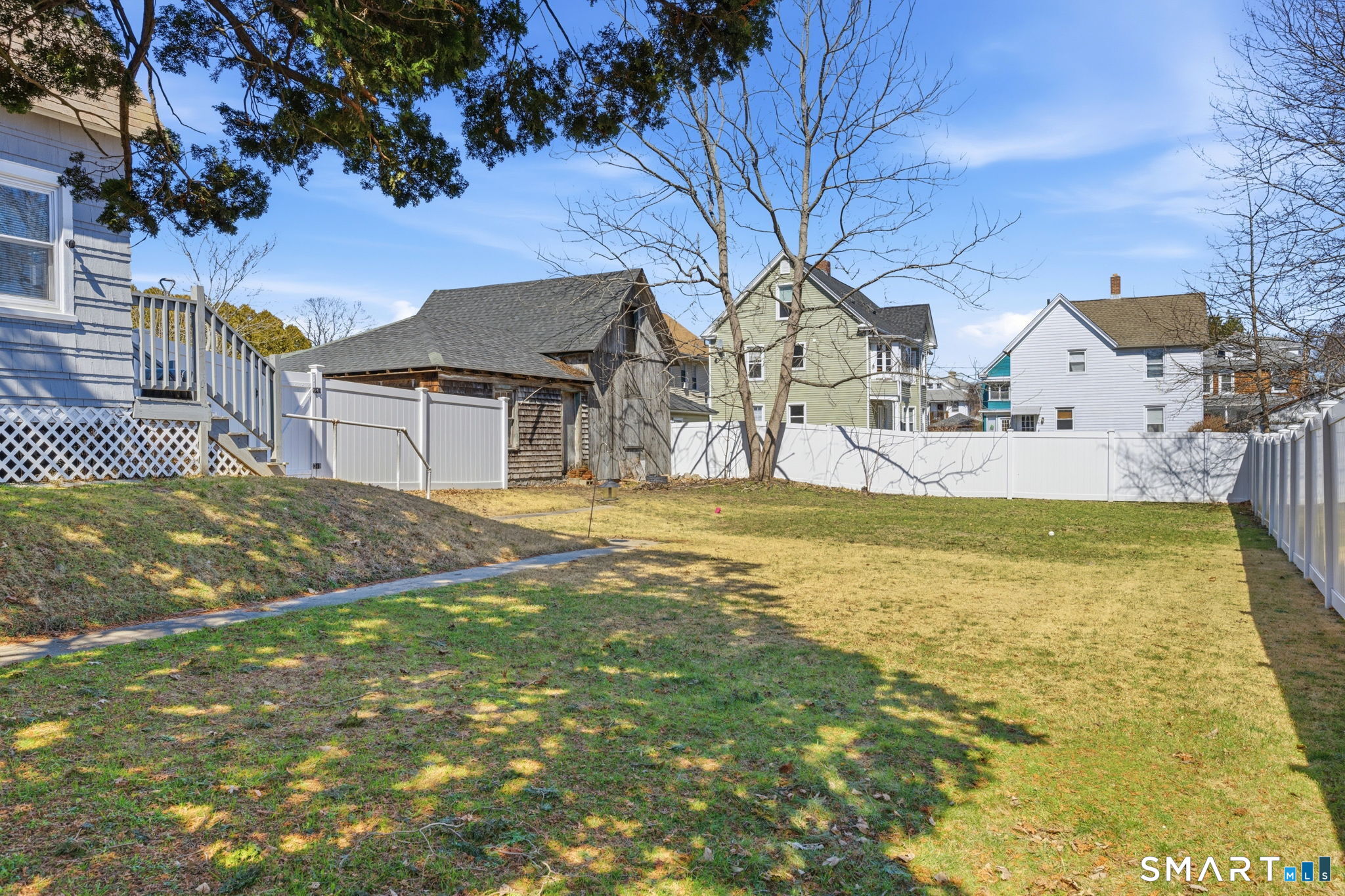 163 Willetts Avenue New London CT 06320