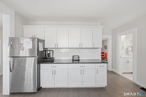 163 Willetts Avenue New London CT 06320