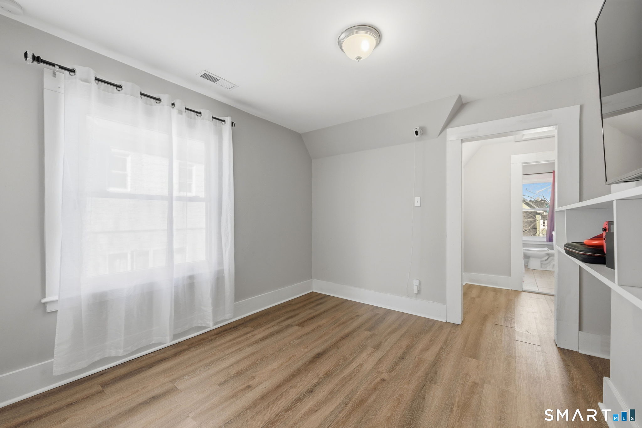 163 Willetts Avenue New London CT 06320