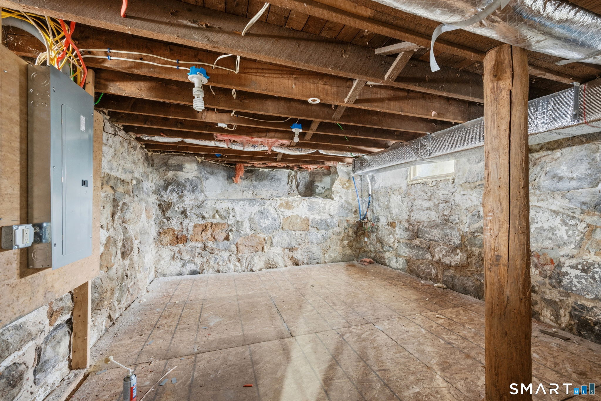 163 Willetts Avenue New London CT 06320