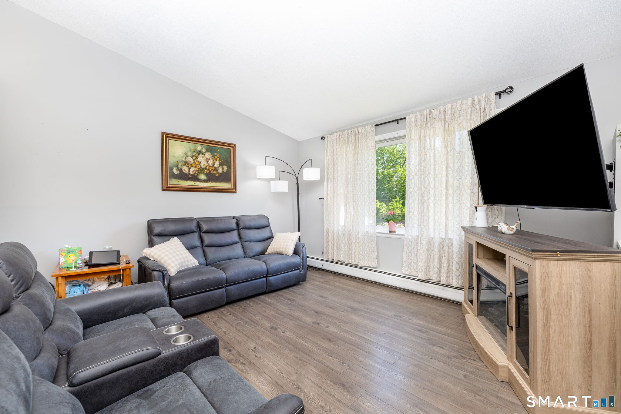 477 Waterbury Road Bristol CT 06010