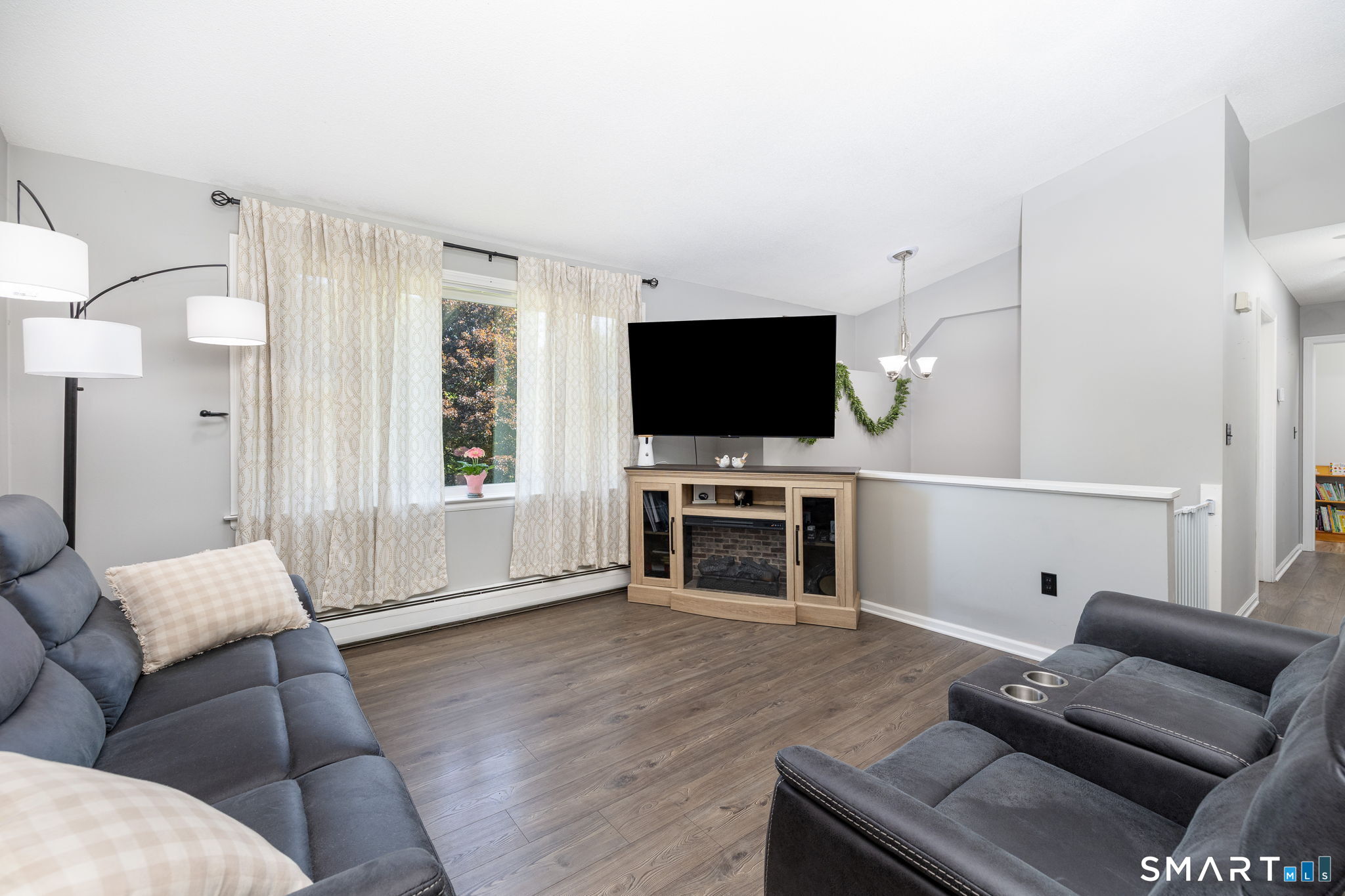 477 Waterbury Road Bristol CT 06010