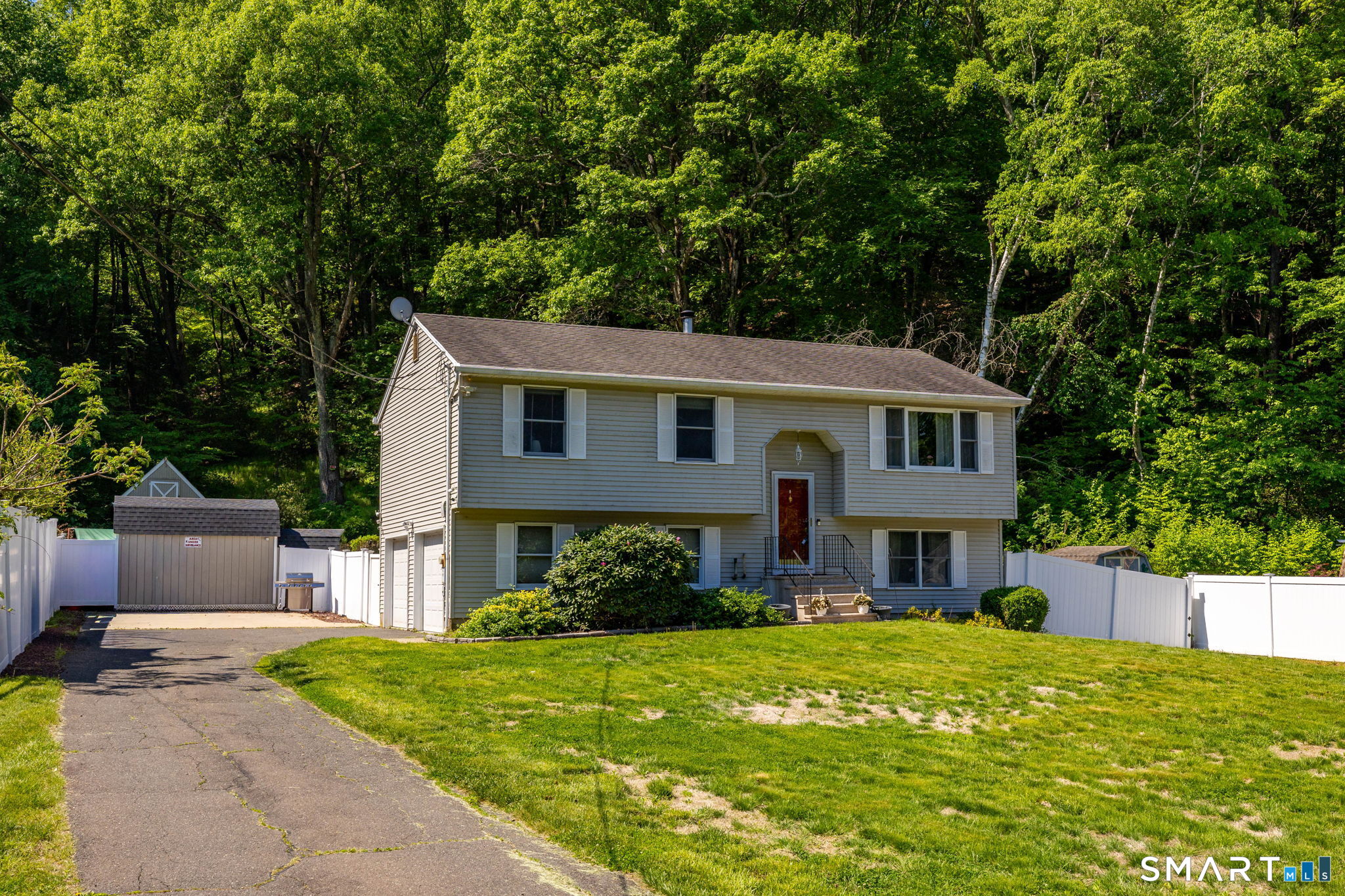 477 Waterbury Road Bristol CT 06010