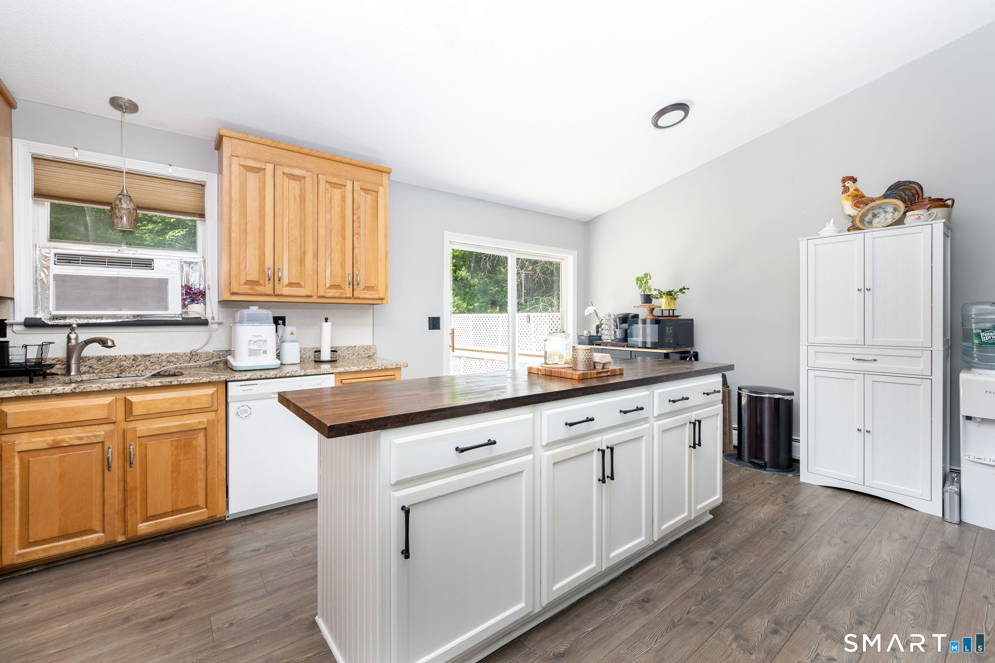 477 Waterbury Road Bristol CT 06010