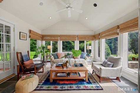 34 Bayberry Road New Canaan CT 06840